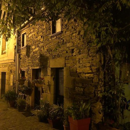 فيلا Au Coeur Du Quartier Historique لانيون المظهر الخارجي الصورة